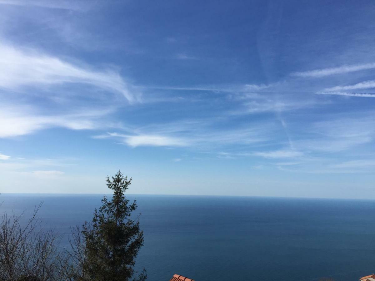 Вилла Panoramic Viewpoint Аджерола Экстерьер фото